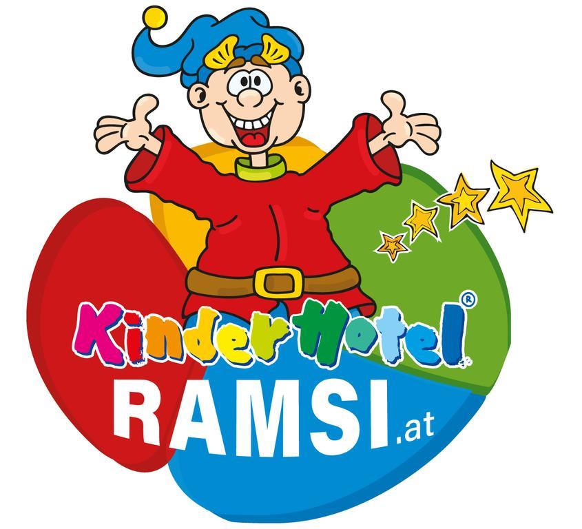 Familienresort & Kinderhotel Ramsi แฮร์มากอร์ ภายนอก รูปภาพ